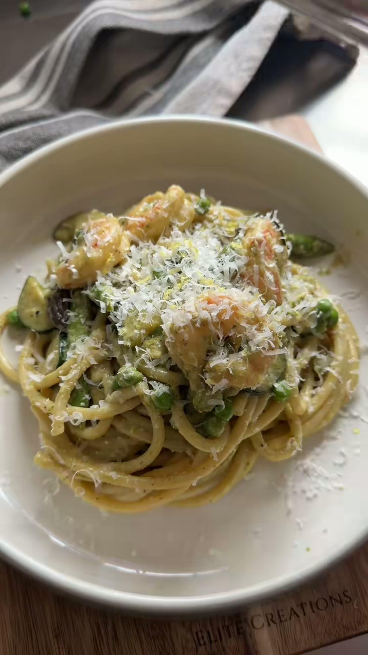 King Prawn and Summer Greens Pesto Pasta
